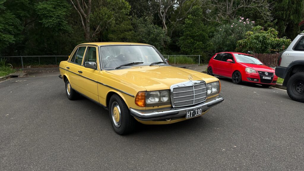 1977 Mercedes-Benz 280E Yellow