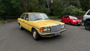 1977 Mercedes-Benz 280E Yellow - Main Photo
