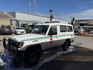 Toyota  Landcruiser White - Photo 2