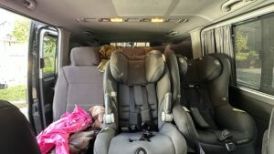 #10. Clear view of rear seat