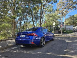 #4. Rear ¾ angle (passenger side)