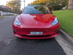 2023 Tesla Model 3 Red - Photo 2