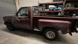 1982 Ford F150 Red - Photo 3