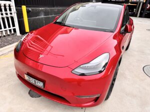 2023 Tesla Y Red - Photo 2