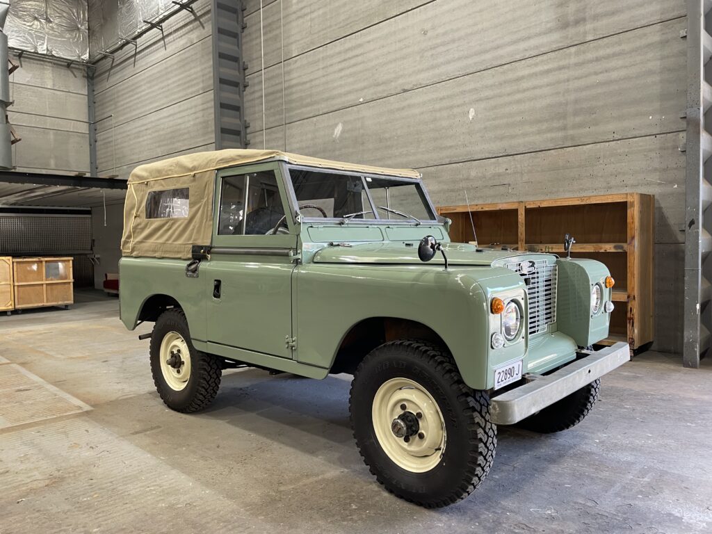 1971 Land Rover Series 2A - Pastel Green - P.V.A