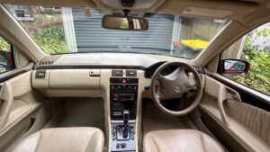 2001 Mercedes-Benz E240 Maroon - Photo 8