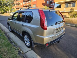 2012 Nissan Xtrail Gold - Photo 4