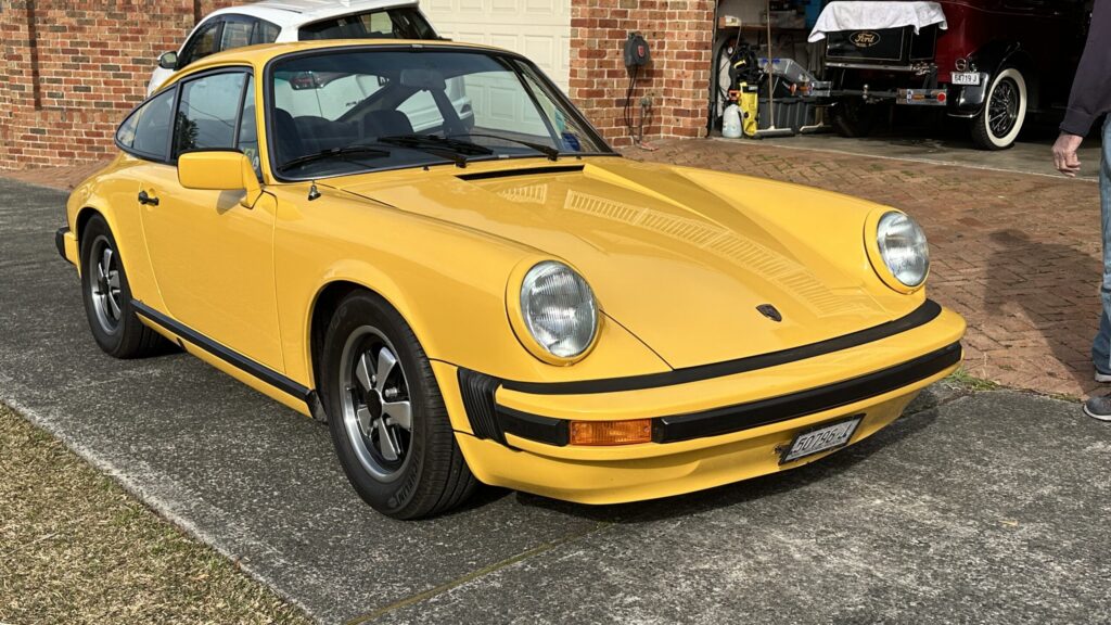 1977 Porsche 911 Yellow