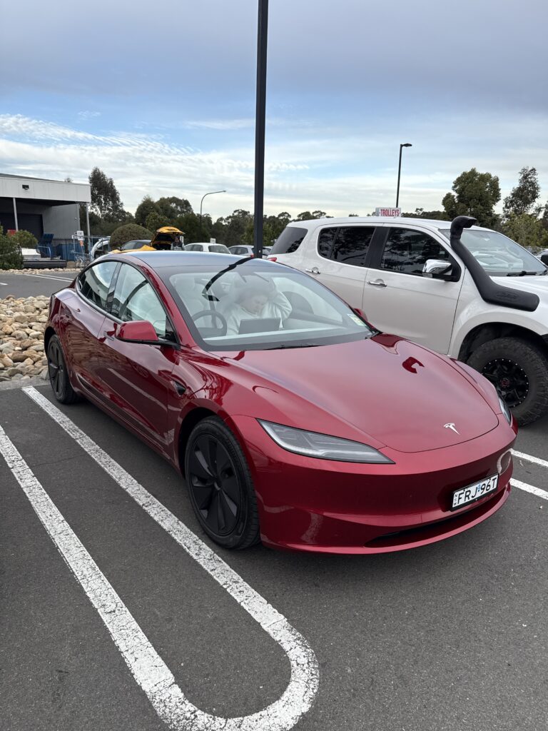 2025 Tesla Model 3 Red
