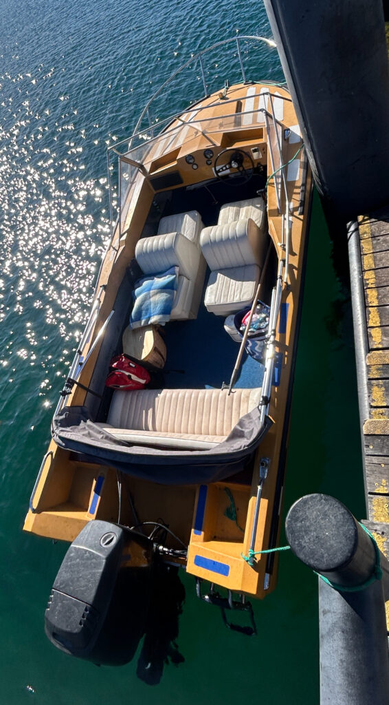 Steber Craft Ranger 1978 Stebercraft Rambler - Mustard - P.V.A