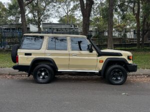 2025 Toyota Land Cruiser Beige - Photo 2