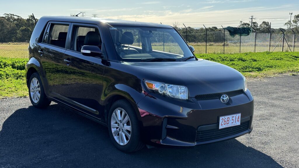 2007 Toyota Ruckus Burgundy