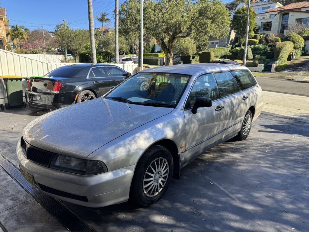 1997 Mitsubishi Magna Silver