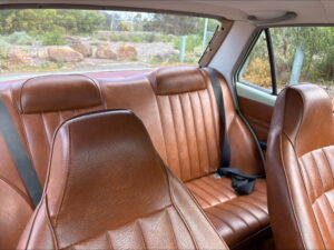 #10. Clear view of rear seat