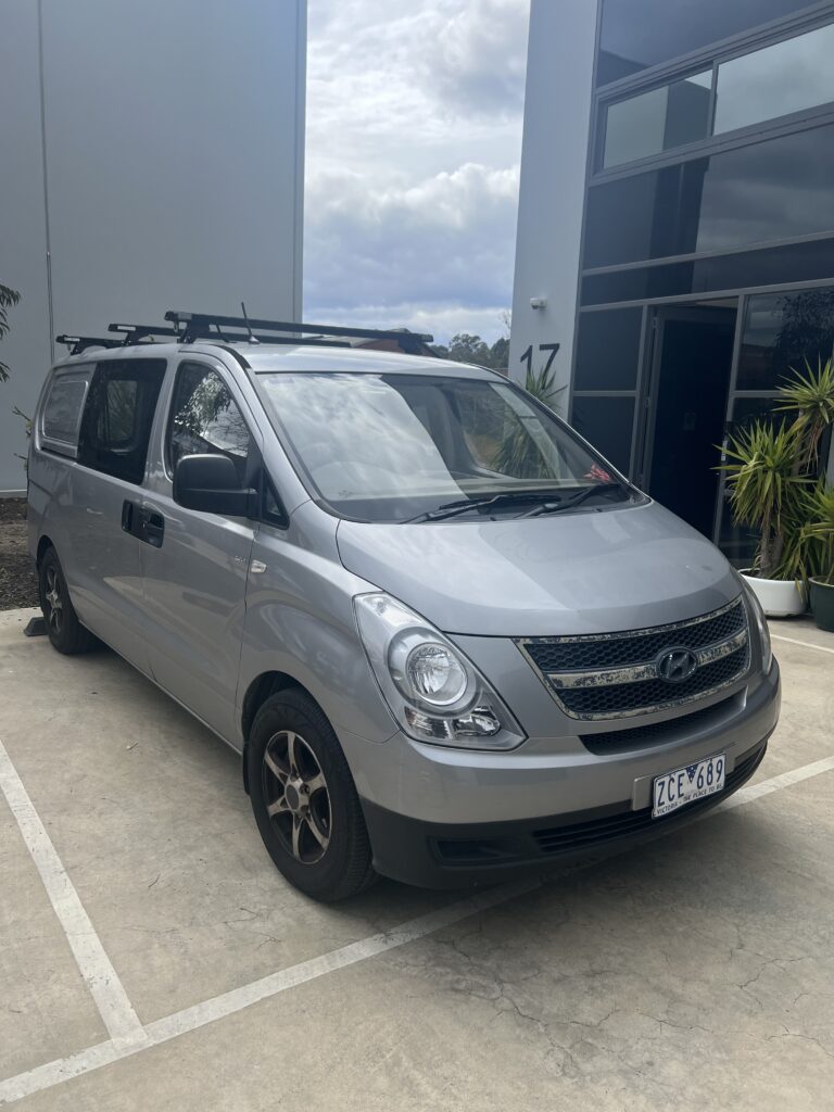 2010 Hyundai Iload Grey