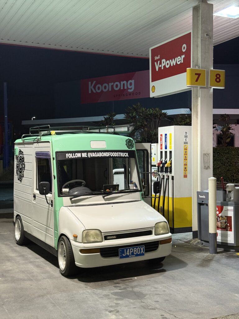 1994 Daihatsu Mira walkthrough White