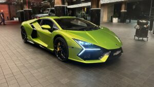 2025 Lamborghini Revuelto Green - Main Photo