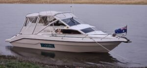 2001 Whittley Monterey 600 White / aqua trim - Main Photo