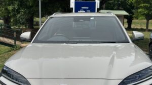 #6. Over bonnet looking at driver and passenger seat