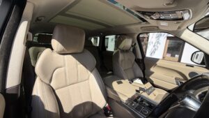 #8. Key angle showing driver and passenger seat from dash