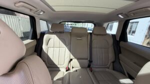 #9. Clear view of rear seat