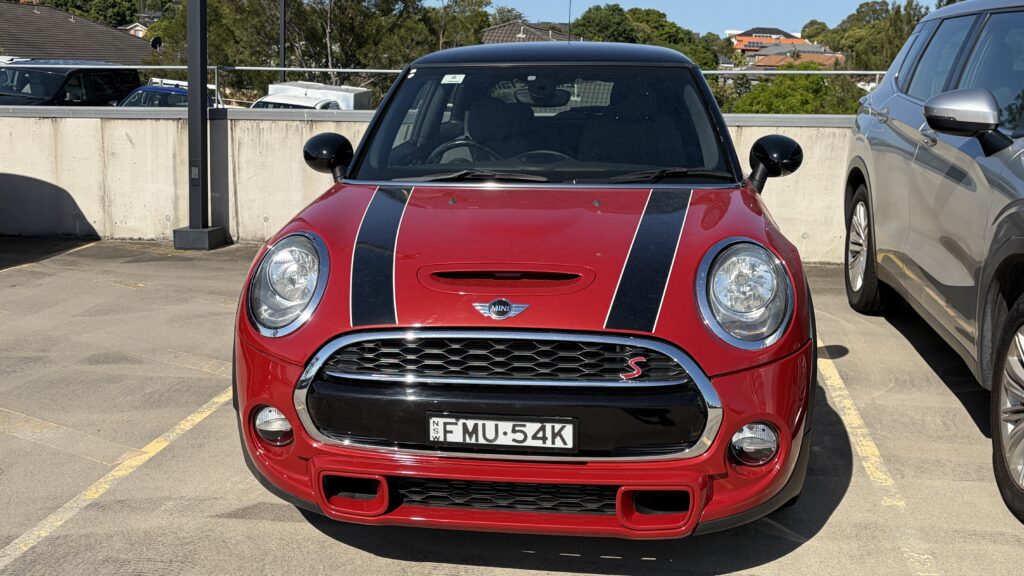 2015 MINI Hatch Red