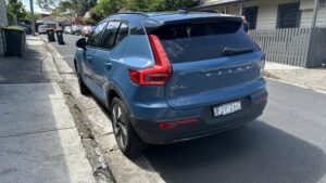 #4. Rear ¾ angle (passenger side)