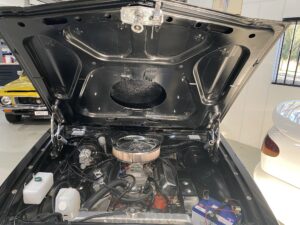 #6. Over bonnet looking at driver and passenger seat