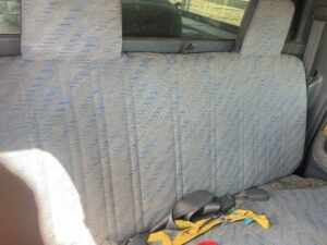 #9. Clear view of rear seat