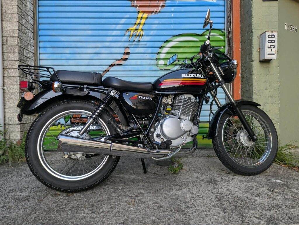 2018 Suzuki TU250X Black