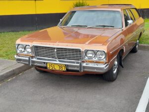 1977 Chrysler Valiant Light bronze - Main Photo