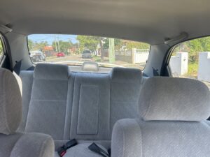 #10. Clear view of rear seat