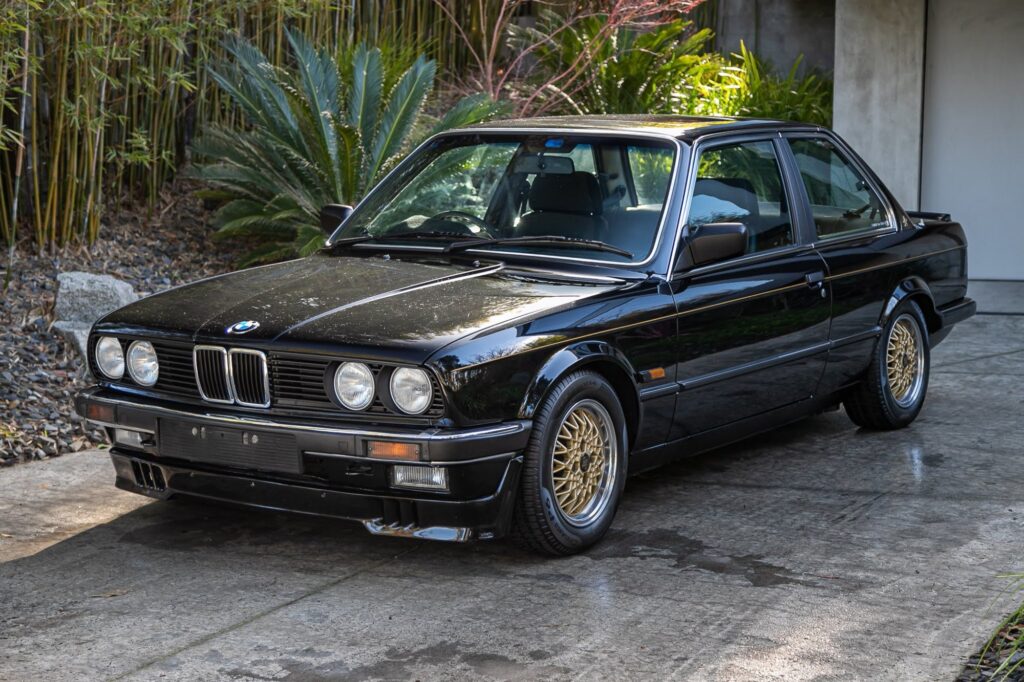 1985 BMW 3 Series Black