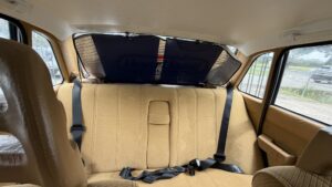 #10. Clear view of rear seat
