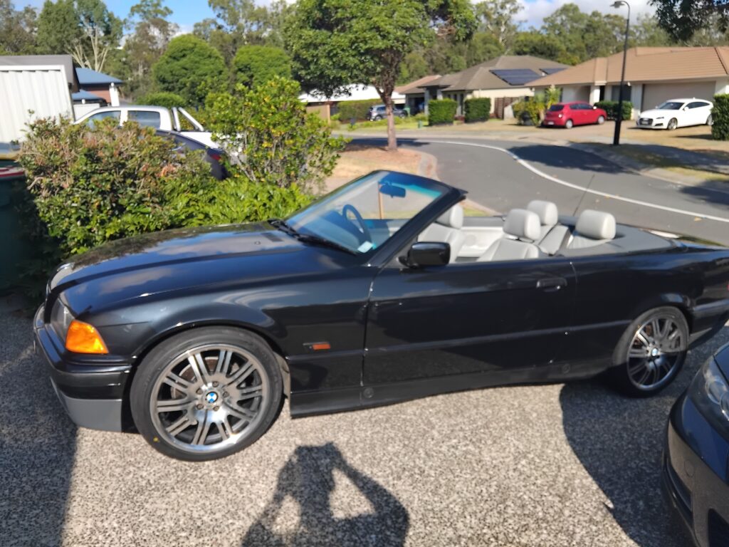 1995 BMW 3 Series Black