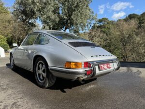 1972 Porsche 911 Silver - Photo 4