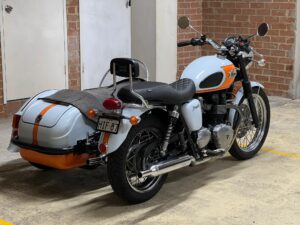 2008 Triumph Bonneville Motorbike and Sidecar Blue & orange (gulf colours) - Photo 5