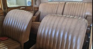 #10. Clear view of rear seat