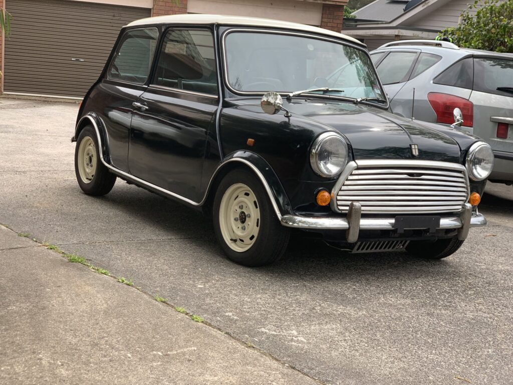 1989 Rover Mini Green