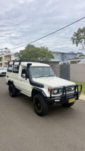 2002 Toyota Land Cruiser White - Main Photo