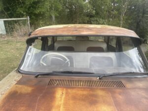#6. Over bonnet looking at driver and passenger seat