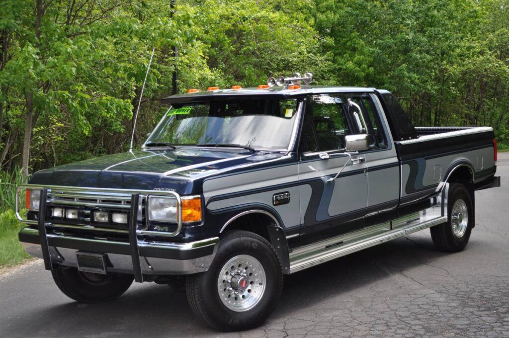 1988 Ford F250 Blue