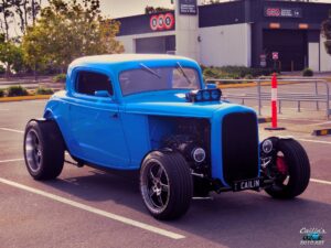 1934 Ford 40B custom Rapid blue pearl - Main Photo