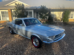 1968 Ford Mustang Silver frost - Main Photo