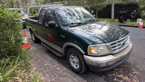 1999 Ford F150 Green - Photo 3
