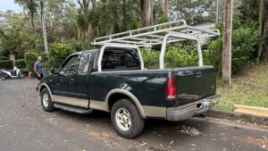 1999 Ford F150 Green - Photo 5
