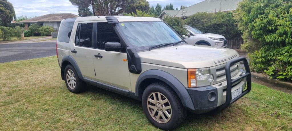 2006 Land Rover Discovery Sand metallic gold champagne