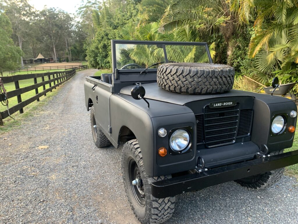 1975 Land Rover Series 3 Black
