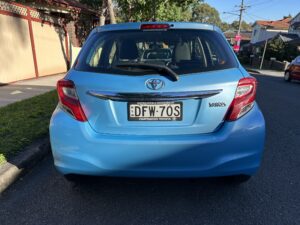 2016 Toyota Yaris Light blue - Photo 7