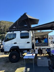 2023 Mitsubishi Fuso canter White - Photo 4